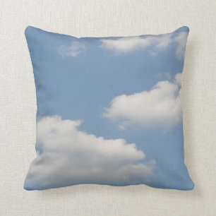 Coussin de nuages de cumulus fluffés