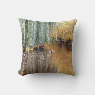 Coussin de réflexion de saule pleurant