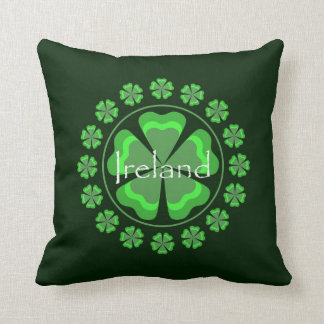 Coussin de shamrocks de l'Irlande