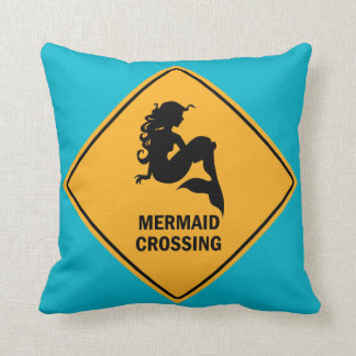 Coussin de signe de croisement de sirène