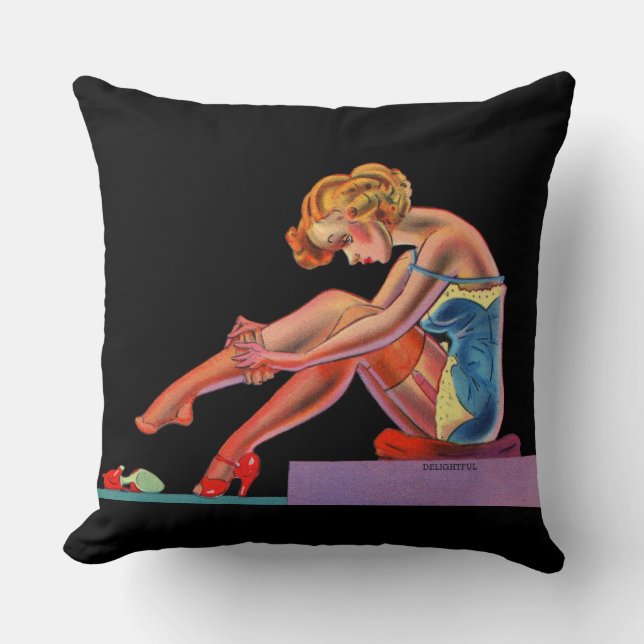 Coussin début des années 1940 Jolie petite épinglette (Recto)