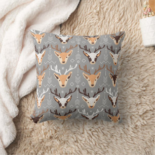 Coussin Décor de Noël scandinave cerfs beige gris