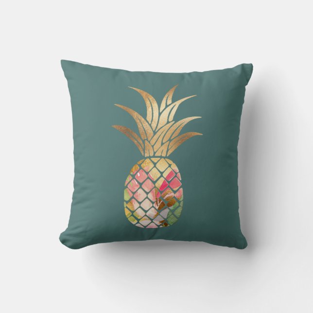 Coussin décoratif à l'aquarelle représentant un an (Recto)