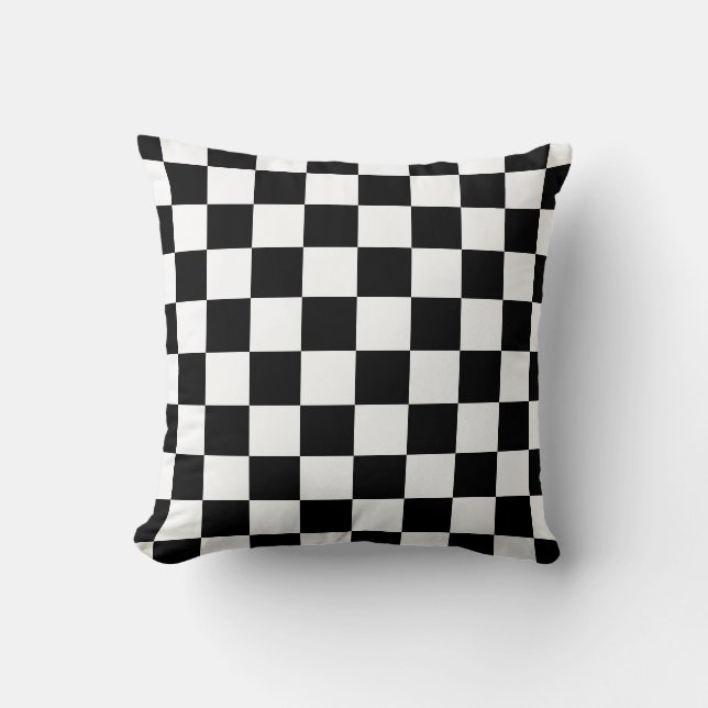 Coussin décoratif à motif damier noir et blanc (Recto)