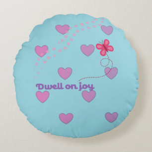 coussin décoratif avec la mention s'attarder sur l