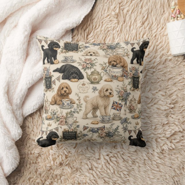 Coussin décoratif Cockapoo Salon de thé britanniqu (Couverture)