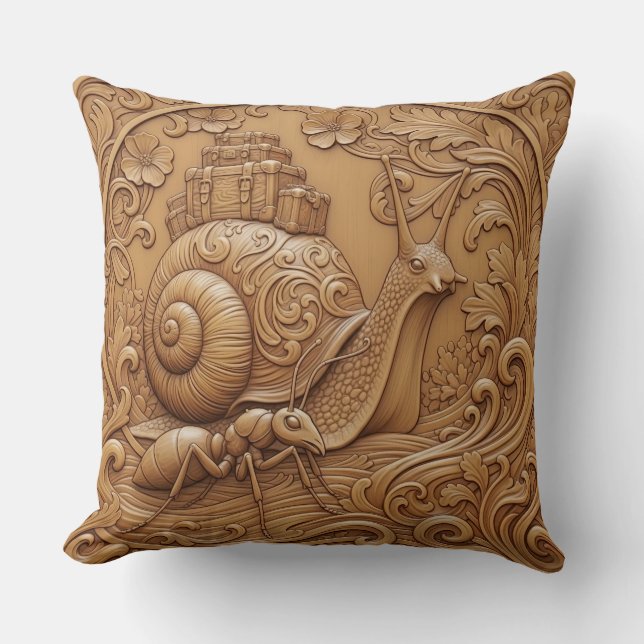 Coussin décoratif effet sculpture sur bois escargo (Recto)