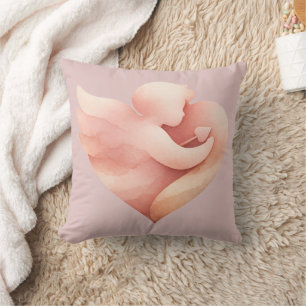 Coussin décoratif en forme de cœur avec une colomb