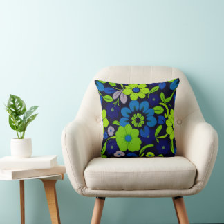 Coussin décoratif fleur bleue et verte