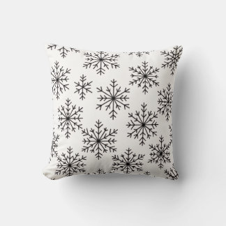 Coussin décoratif flocon de neige noir et blanc –