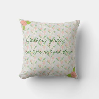 Coussin décoratif floral pour le jardin de maman