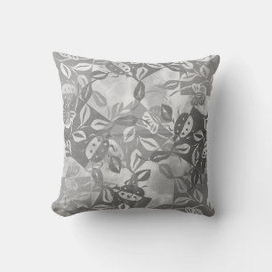 Coussin décoratif peinture coccinelle jardin papil