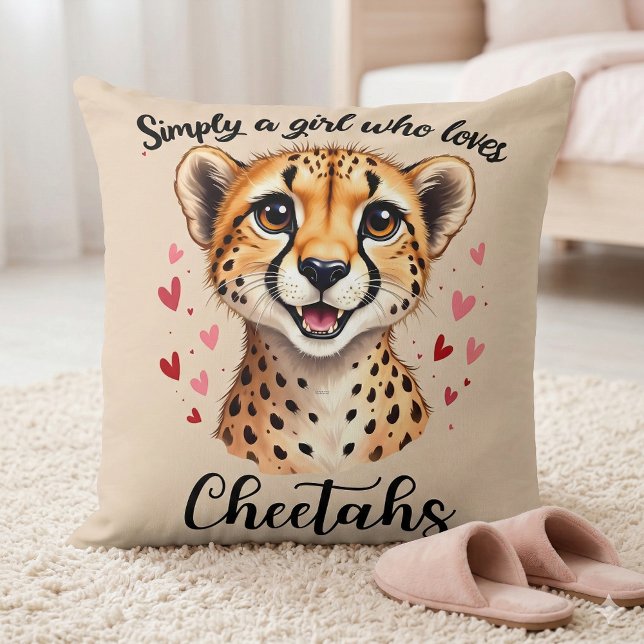 Coussin Décoration faunique coeur safari guépard mignon (Cute Cheetah Safari Heart Wildlife Decor Throw Pillow Mockup A)