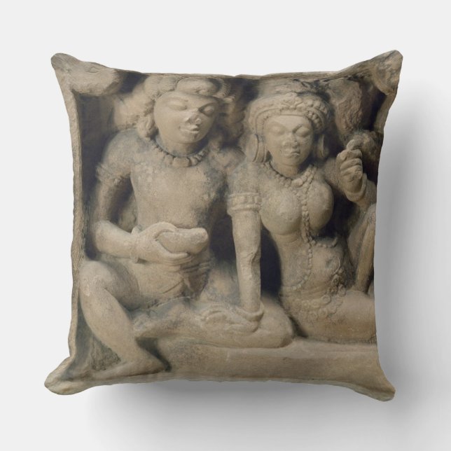 Coussin Découpage en pierre des amants appréciant un (Recto)