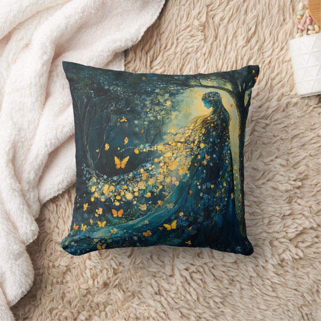 Coussin Déesse de la Forêt Enchantée avec Papillons (8) (Couverture)