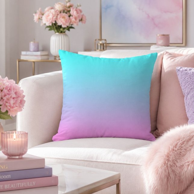 Coussin Dégradé de couleurs de sirène violet rose aqua omb (Mermaid colors gradient purple pink aqua ombre outdoor pillow)