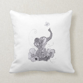 Coussin d'éléphant de bébé