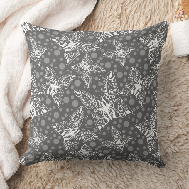 Coussin dentelle papillons blancs sur un point de polka gr (Couverture)