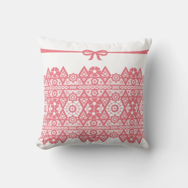 Coussin Dentelle rose délicate (Recto)