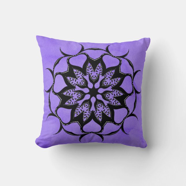Coussin Dents Et Monstres De Mandala Gothique Violets (Recto)