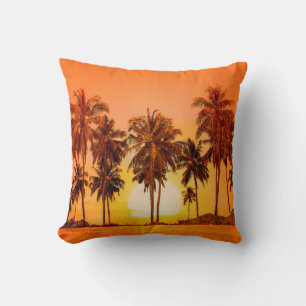 Coussin Des palmiers à l'arrière - plan du coucher du sole