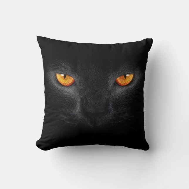 Coussin des yeux de chat noir (Recto)
