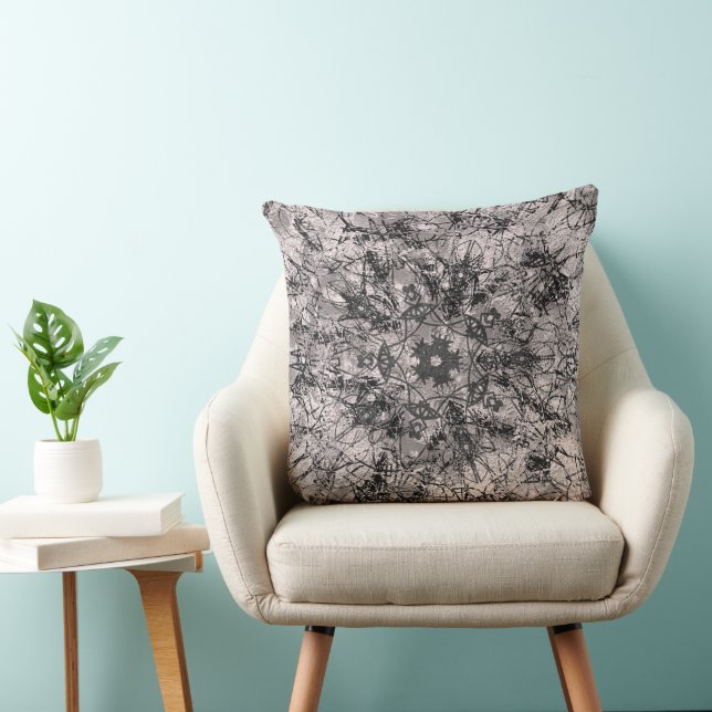 Coussin Dessin Rose chic en or et Mandala noir (Chaise)