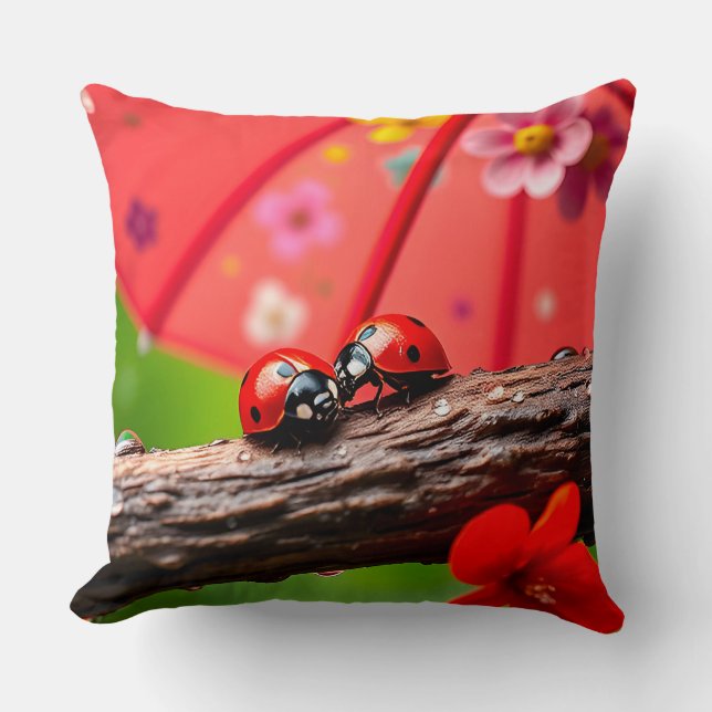 Coussin Deux coccinelles se reposant sur une brindille (Recto)
