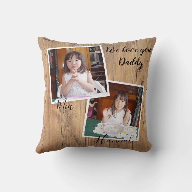 Coussin Deux de vos photos préférées sur du bois rustique (Verso)