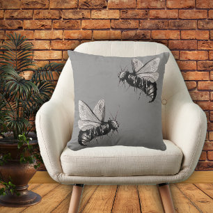 Coussin Deux illustrations gothiques d'abeilles noires bla