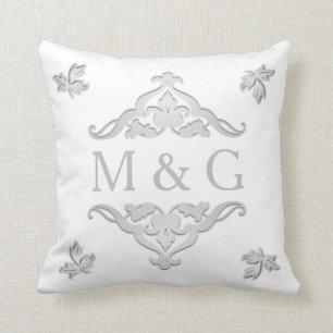 Coussin Deux monogrammes avec Scrollwork et feuille A24