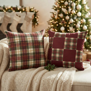 Coussin Deux motifs carreaux de Noël bordeaux et verts