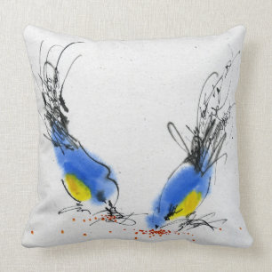 Coussin Deux petits titmouses picotant le grain.