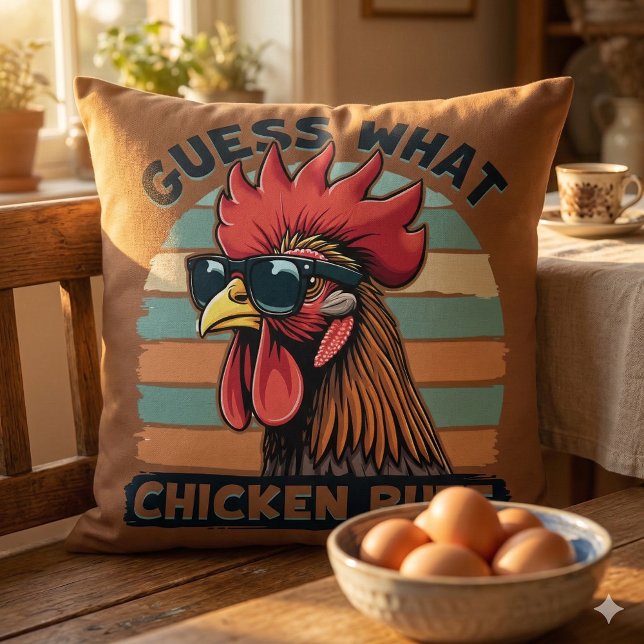Coussin Devinez quoi Cul de Poulet Drôle Rétro Coq (Guess What Chicken Butt Funny Retro Rooster Throw Pillow Mockup D)
