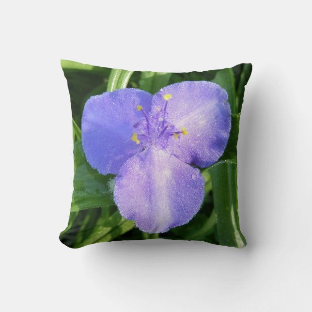Coussin Dewy Trillium Fleur sauvage de printemps (Recto)