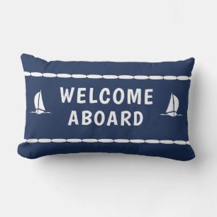 Coussin D'extérieur Bienvenue à bord du voilier blanc sur Blue