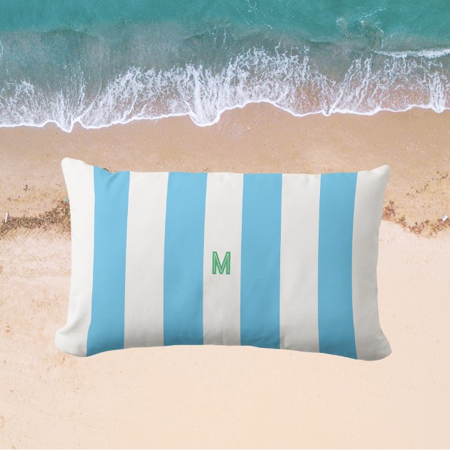 Coussin D'extérieur Bleu Cabana Stripe & Monogramme vert personnalisé (Créateur téléchargé)