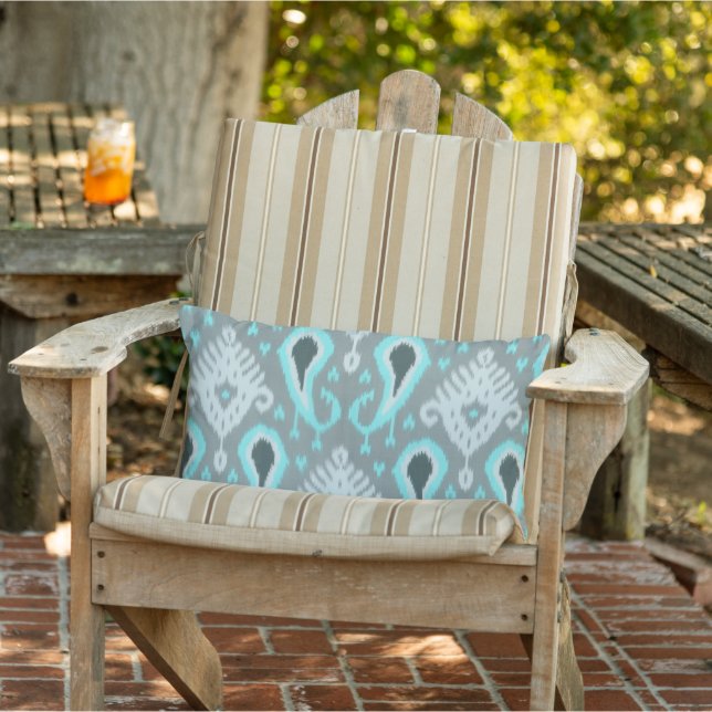 Coussin D'extérieur Bohemian Aqua Turquoise Ikat Motif d'art tribal (Chaise)