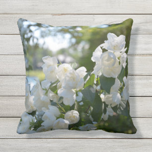 Coussin D'extérieur Carreau extérieur de fleurs blanches de Lakeside