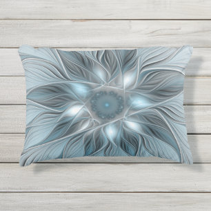 Coussin D'extérieur Fleur abstraite joyeuse bleu gris floral fractal
