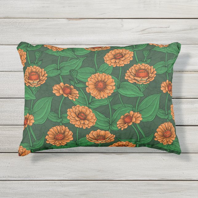 Coussin D'extérieur Fleurs Zinnia orange, feuilles verts sur vert fonc (Devant)
