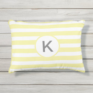 Coussin D'extérieur Monogramme Patio rayé jaune et blanc