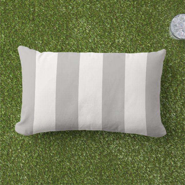 Coussin D'extérieur Rayures de cabane gris clair et blanc (Herbe)