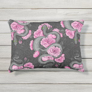 Coussin D'extérieur Serpents et roses roses