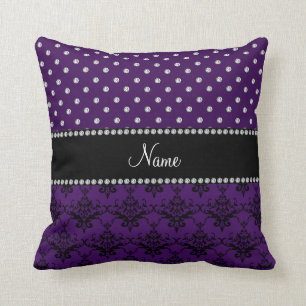 Coussin Diamants pourpres nommés personnalisés de pourpr
