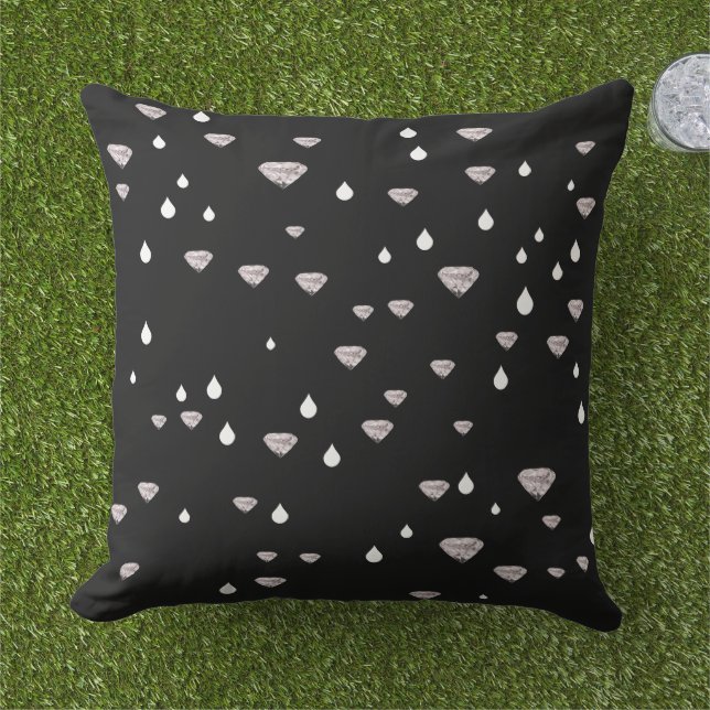 Coussin diamants raindrops scattered on black (Herbe)