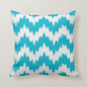 Coussin d'Ikat Chevron d'Aqua