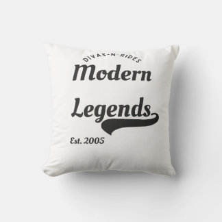 Coussin Divas-N-Rides Modern Legends Une-Pièce