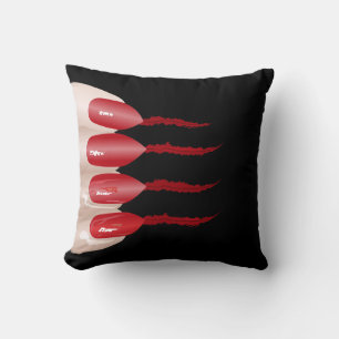 Coussin doigt de vampire