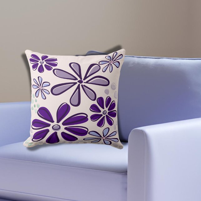 Coussin Doodle Abstrait à fleurs violettes (Abstract Purple Flower Doodle Throw Pillow)
